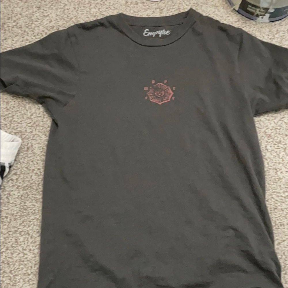 ZUMIEZ shirt